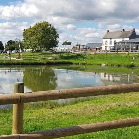 Domaine De *